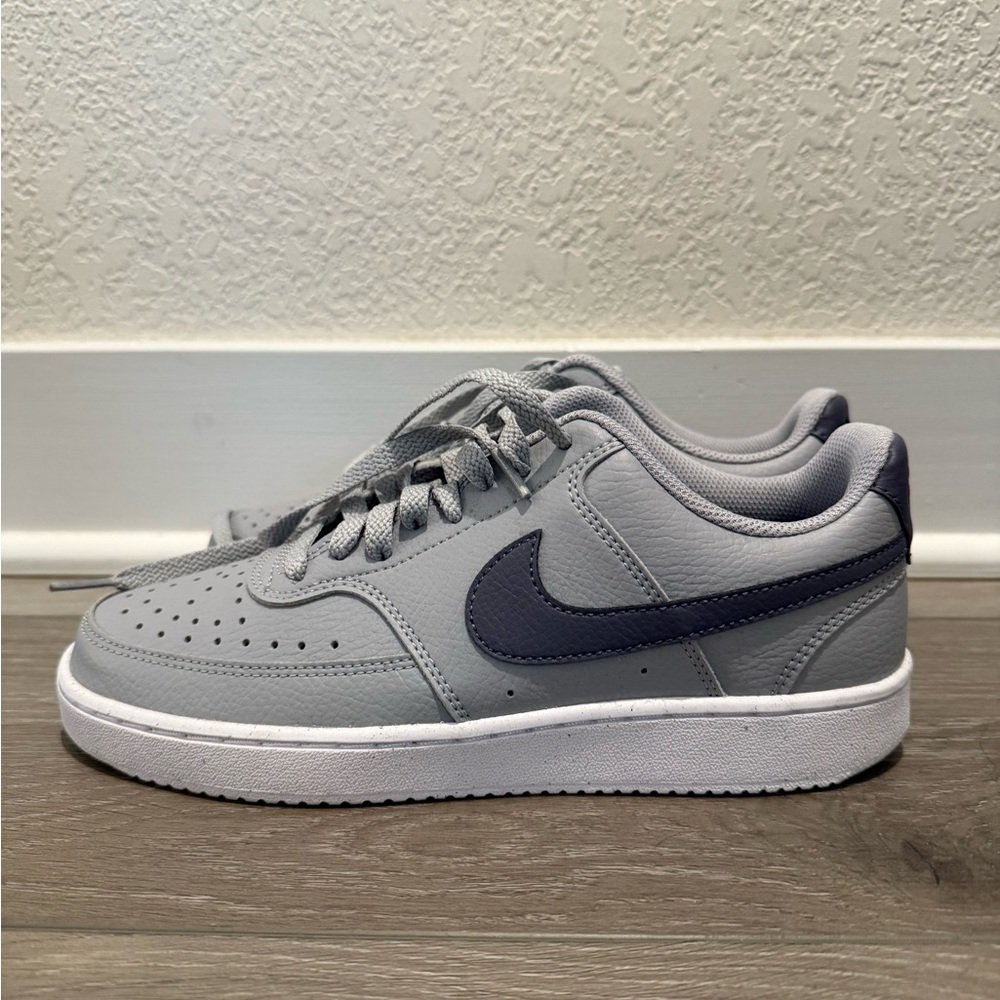 Nike Light Gray and Dark Blue Sneakers